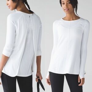 Lululemon Making Moves Long Sleeve
White